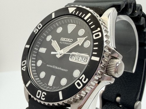 Fast neuwertig seiko - [fast,
